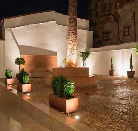 Casa Palacio Munoz Chaves Caces Exteriör bild